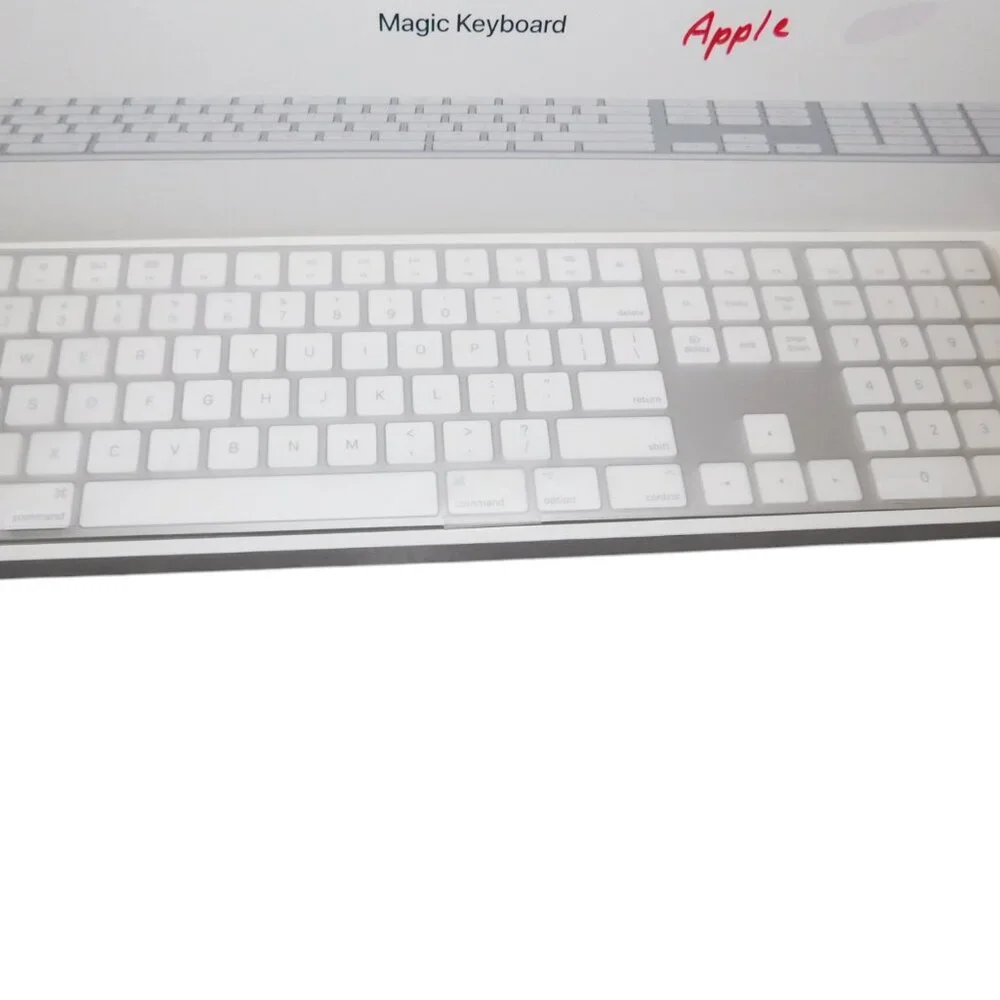 Apple Wireless Magic Keyboard With Numeric Keypad Model A1843 NIB